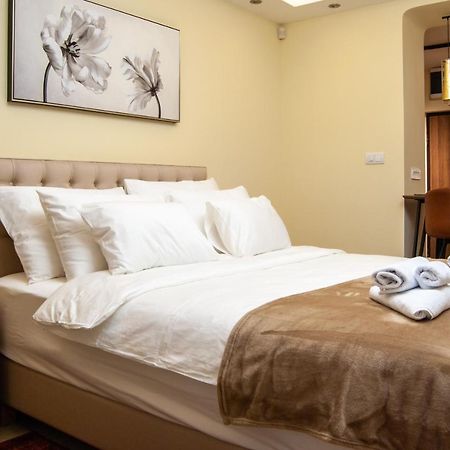 N10 Apartment Belgrad Exterior foto
